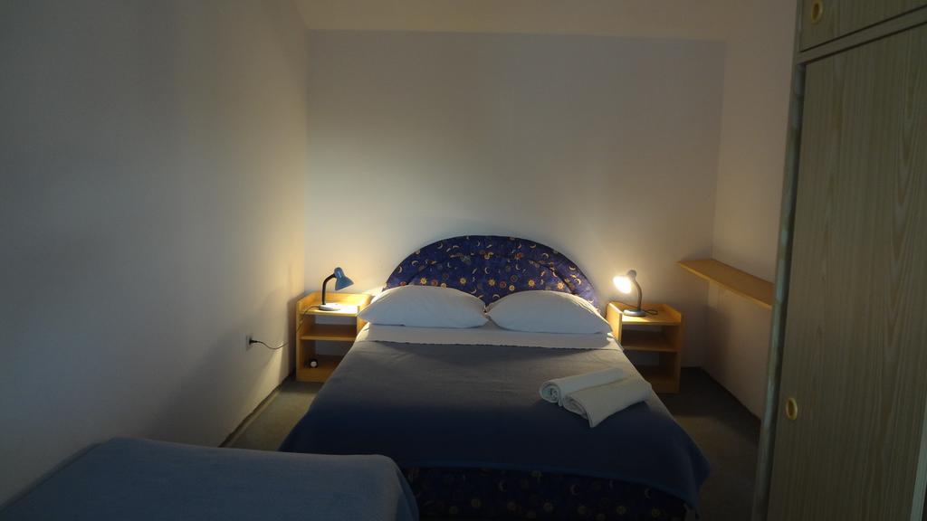 Apartments Danijela Tribunj  Room photo
